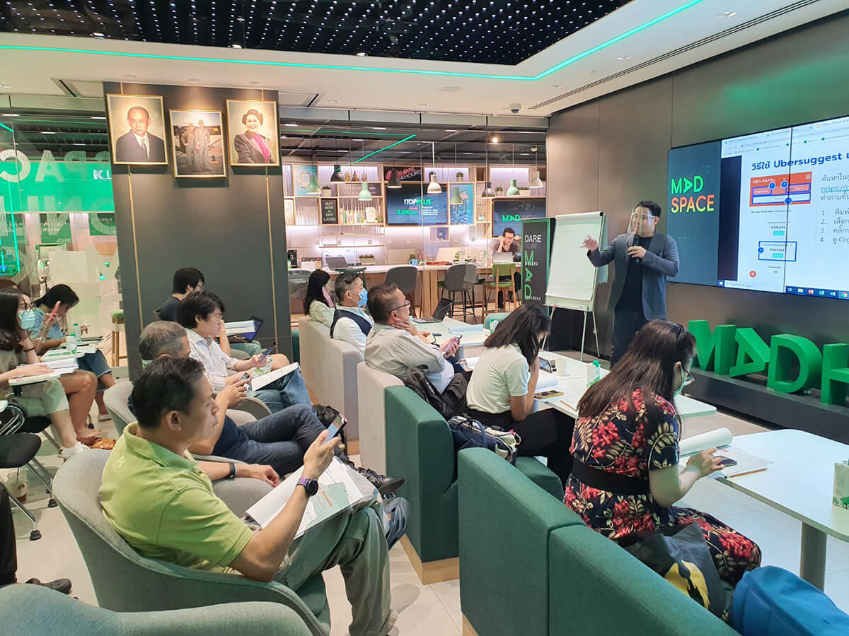 วิทยากรสอนการทำ SEO ที่ mad-space by kasikorn